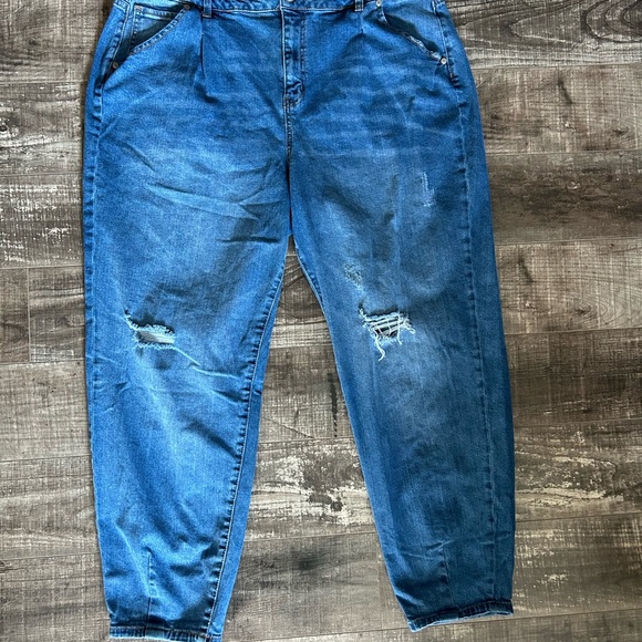 Eloquii Classic fit Stretch Denim Destroyed Mom Jean size 16 - Picture 2 of 4